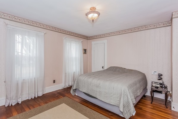 366 Springfield Street Springfield, MA 01107 - Photo 15 of 25 Gallery Image 15