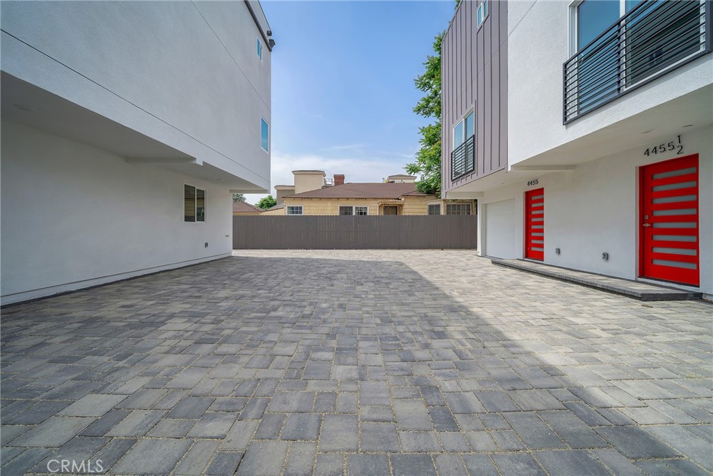 4455 Colfax Avenue, Unit 4 Studio City, CA 91607 - Photo 35 of 71