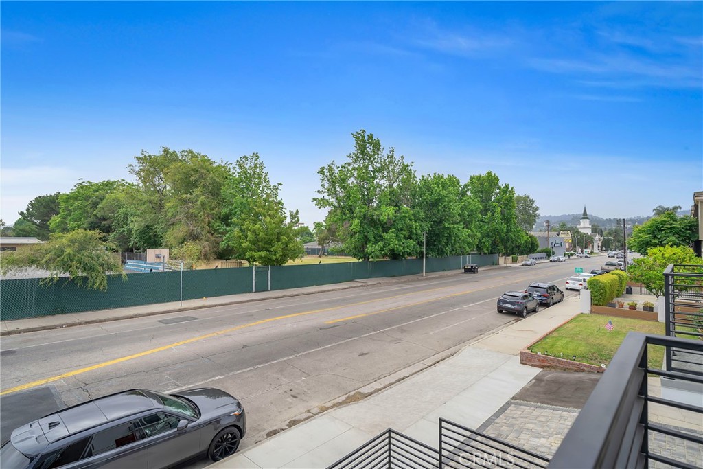 4455 Colfax Avenue, Unit 4 Studio City, CA 91607 - Photo 44 of 71