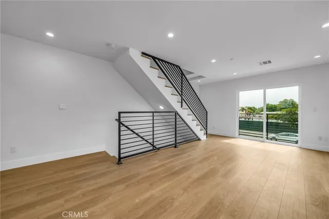 $5,000 | 4455 Colfax Avenue, Unit 4, Studio City, CA 91607