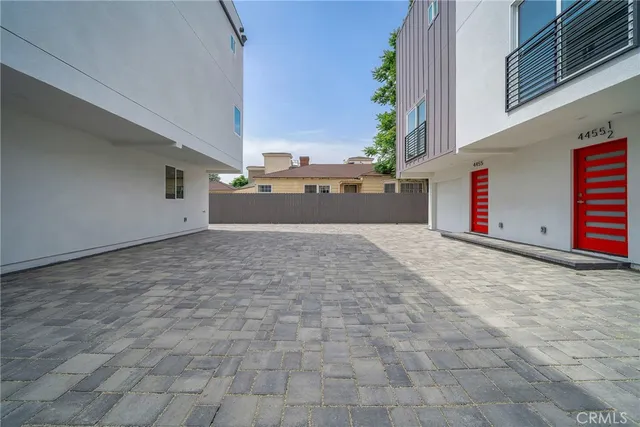 $5,000 | 4455 Colfax Avenue, Unit 4, Studio City, CA 91607