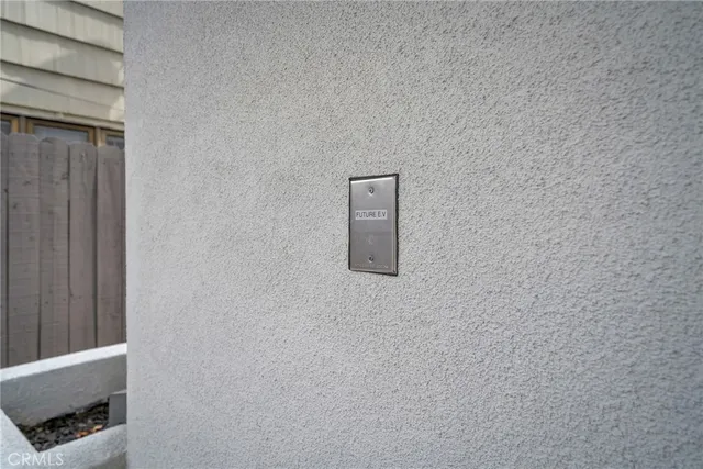 $5,000 | 4455 Colfax Avenue, Unit 4, Studio City, CA 91607