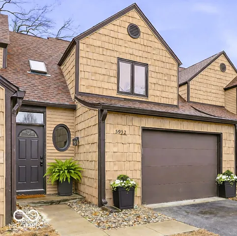 $215,000 | 5952 Highgate Circle East, Indianapolis, IN 46250
