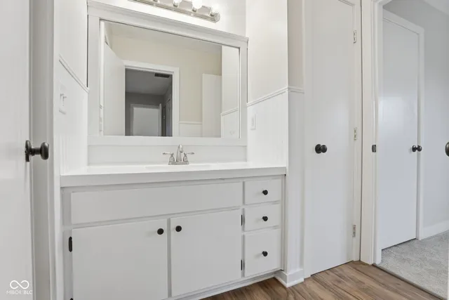 $215,000 | 5952 Highgate Circle East, Indianapolis, IN 46250