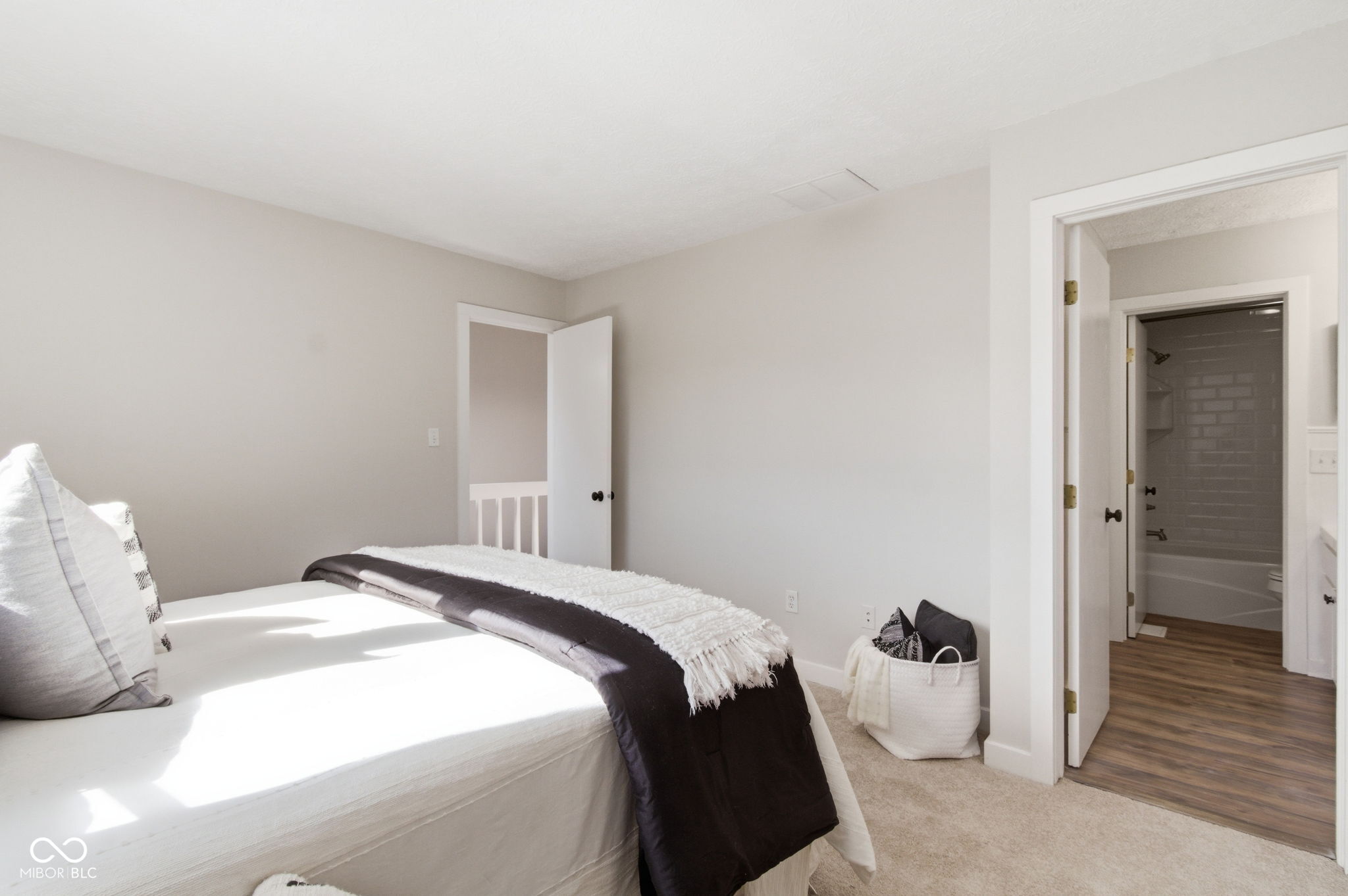 5952 Highgate Circle East Indianapolis, IN 46250 - Photo 30 of 47