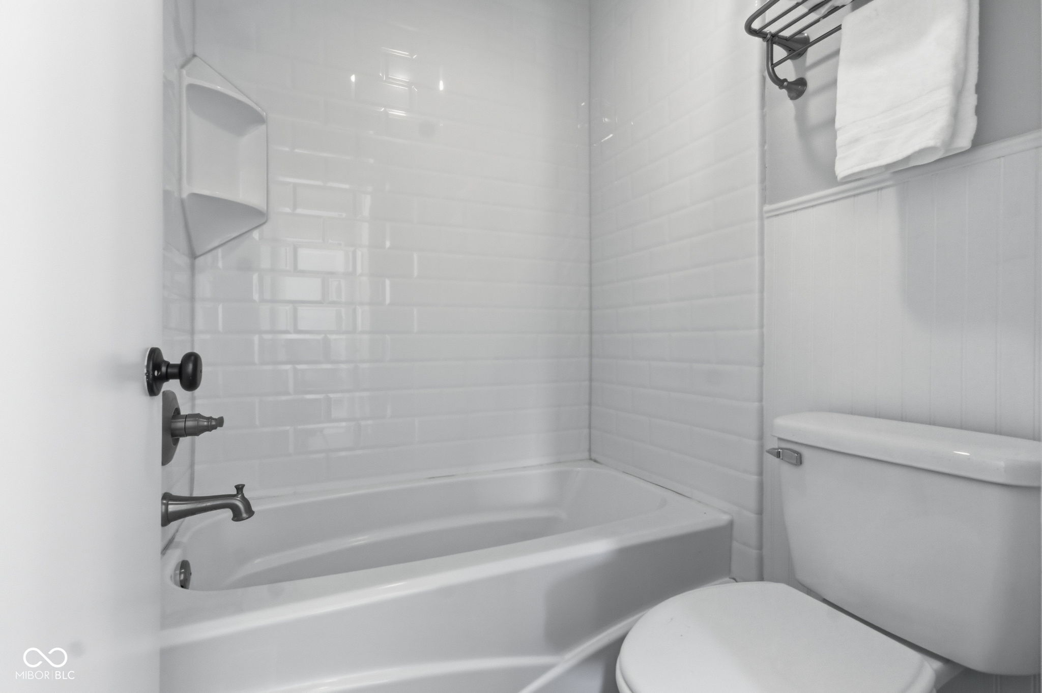 5952 Highgate Circle East Indianapolis, IN 46250 - Photo 32 of 47