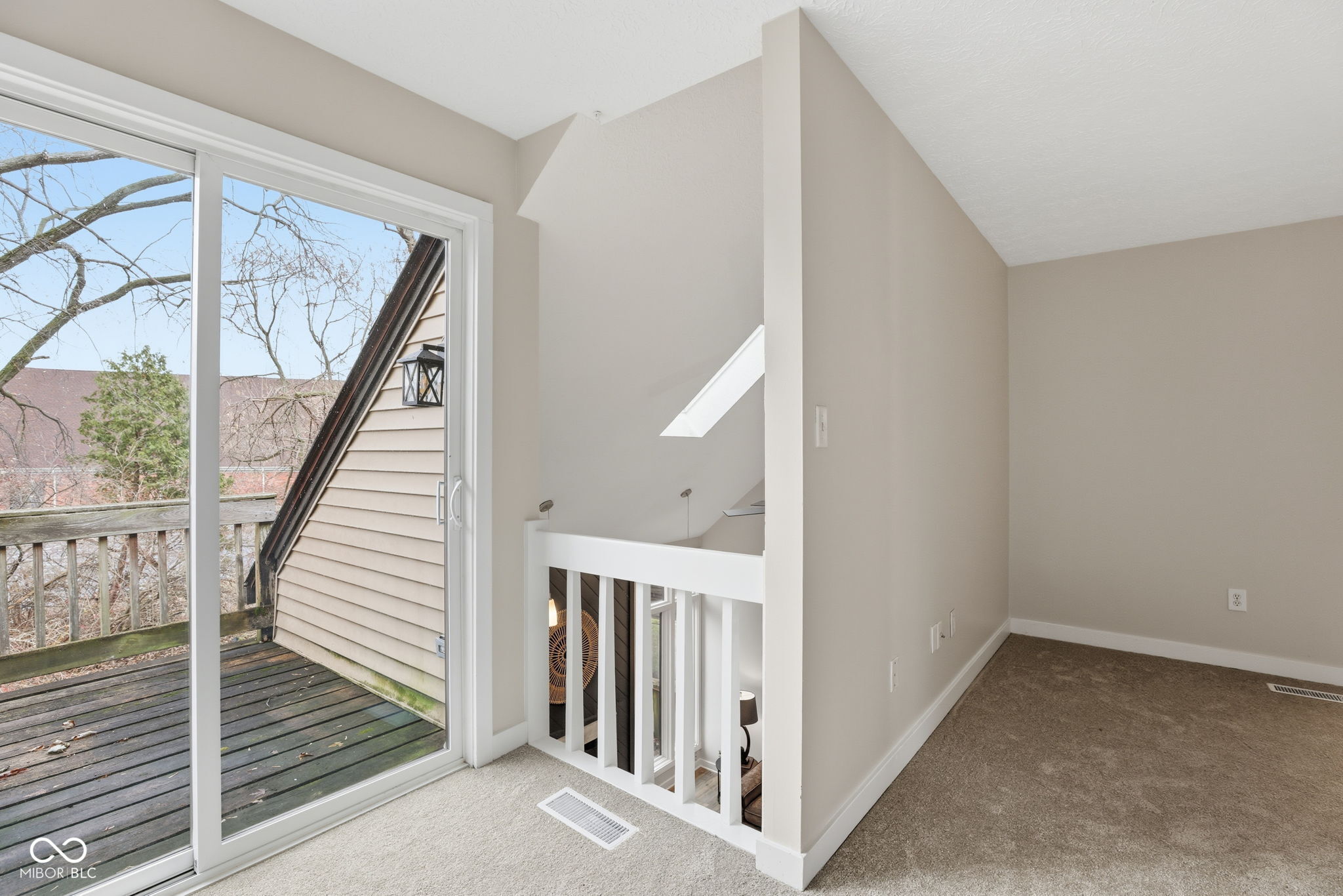 5952 Highgate Circle East Indianapolis, IN 46250 - Photo 37 of 47