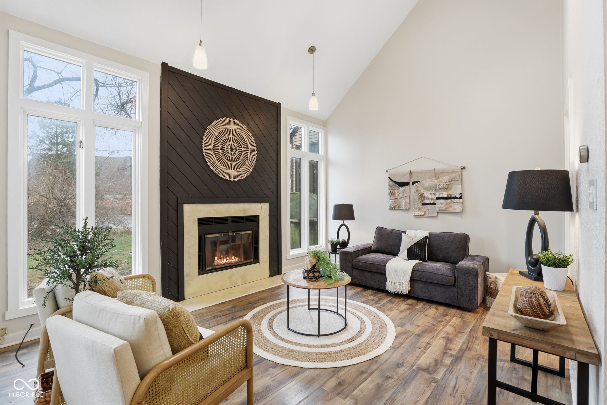 5952 Highgate Circle East Indianapolis, IN 46250 - Photo 5 of 47