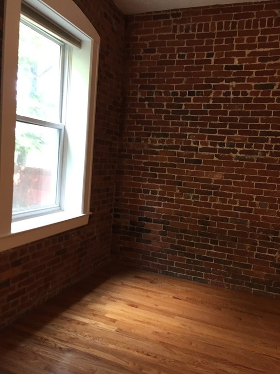 32 Providence Street, Unit 1 Worcester, MA 01604 - Photo 4 of 20