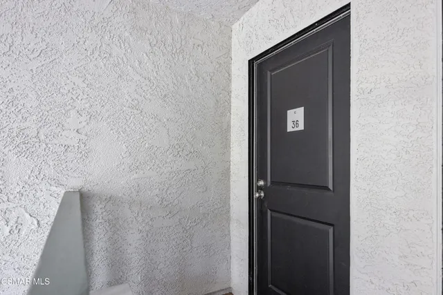 $675,000 | 23637 Park Capri, Unit 36, Calabasas, CA 91302