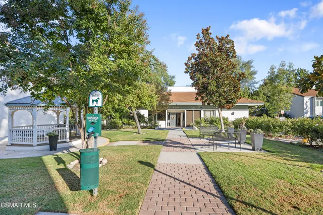 $675,000 | 23637 Park Capri, Unit 36, Calabasas, CA 91302