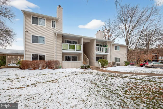 $1,650 | 18207 Swiss Circle, Unit 297, Germantown, MD 20874