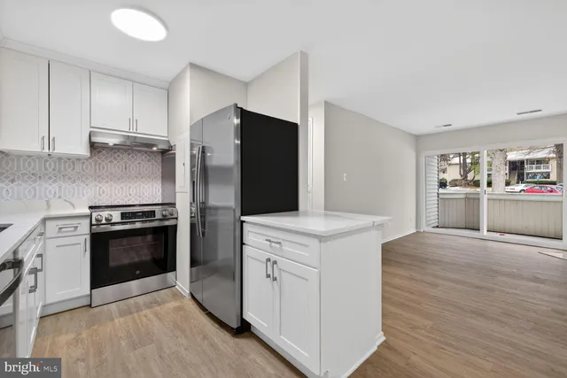 $1,650 | 18207 Swiss Circle, Unit 297, Germantown, MD 20874