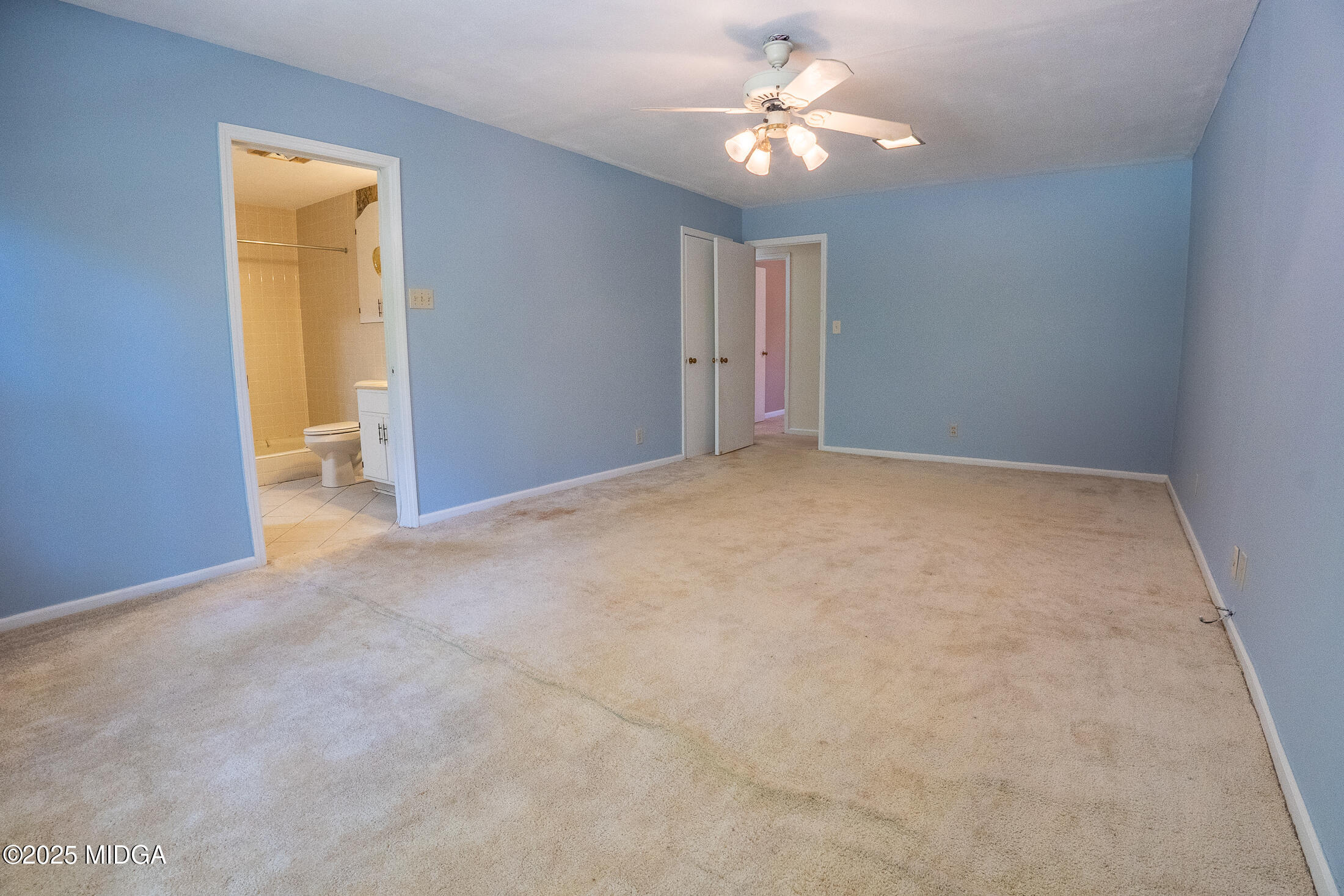 2939 General Lee Road Macon, GA 31204 - Photo 21 of 38 a view of an empty room with a window