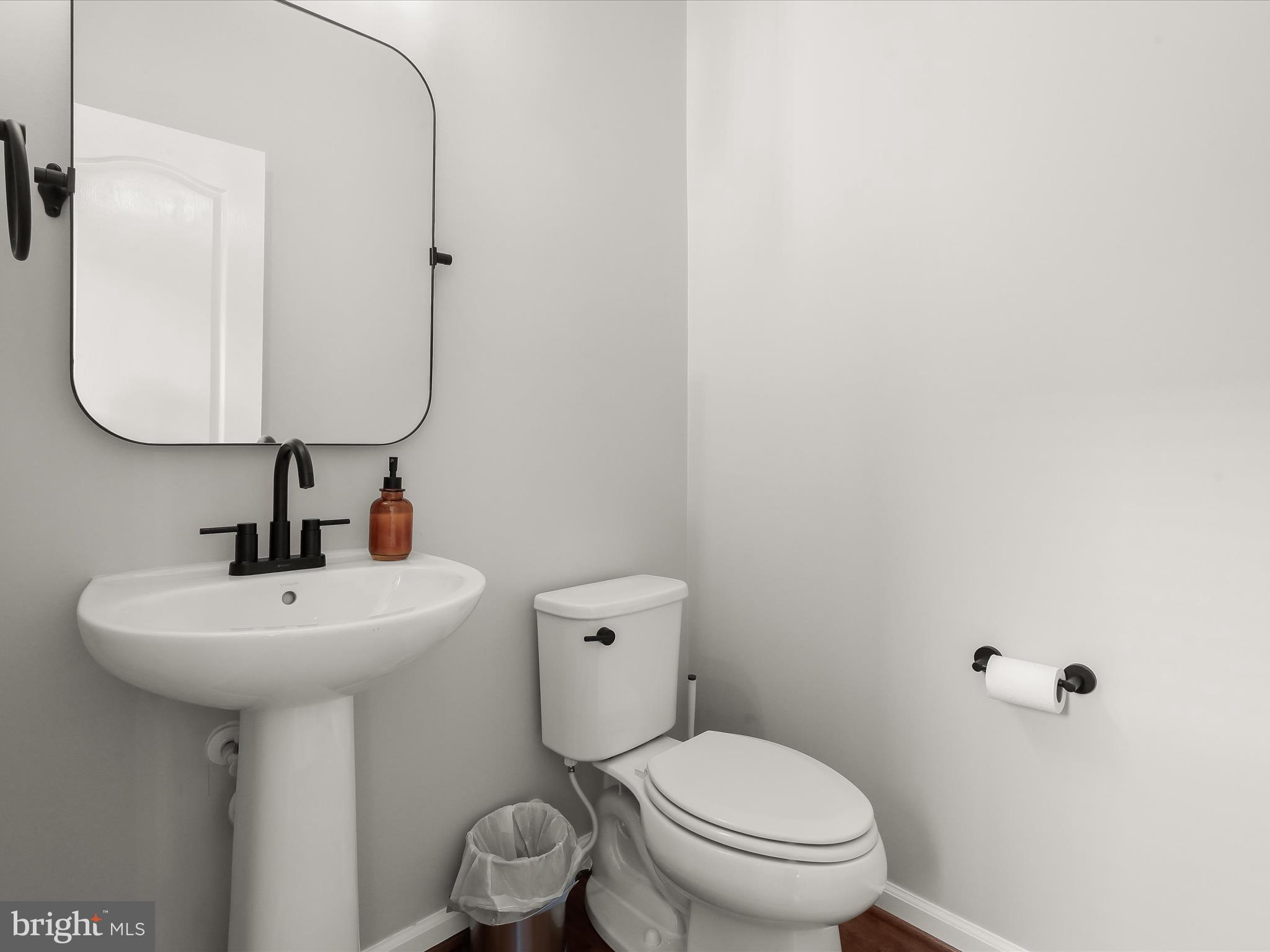 2946 Timberneck Way Hanover, MD 21076 - Photo 14 of 51 Powder Room