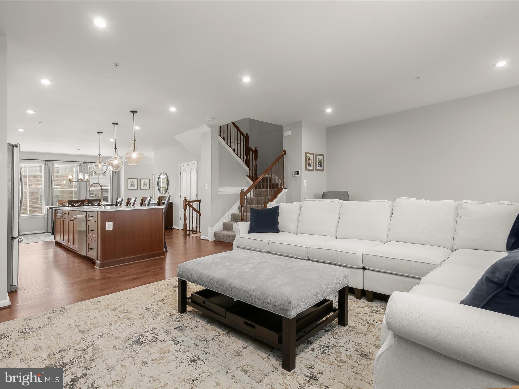 2946 Timberneck Way Hanover, MD 21076 - Photo 4 of 51 Living Room