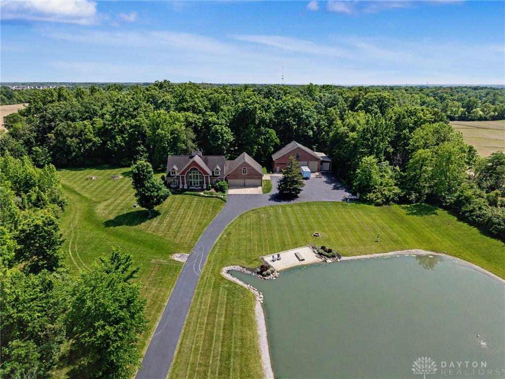 5090 Ross Road Tipp City, OH 45371 - Photo 1 of 64