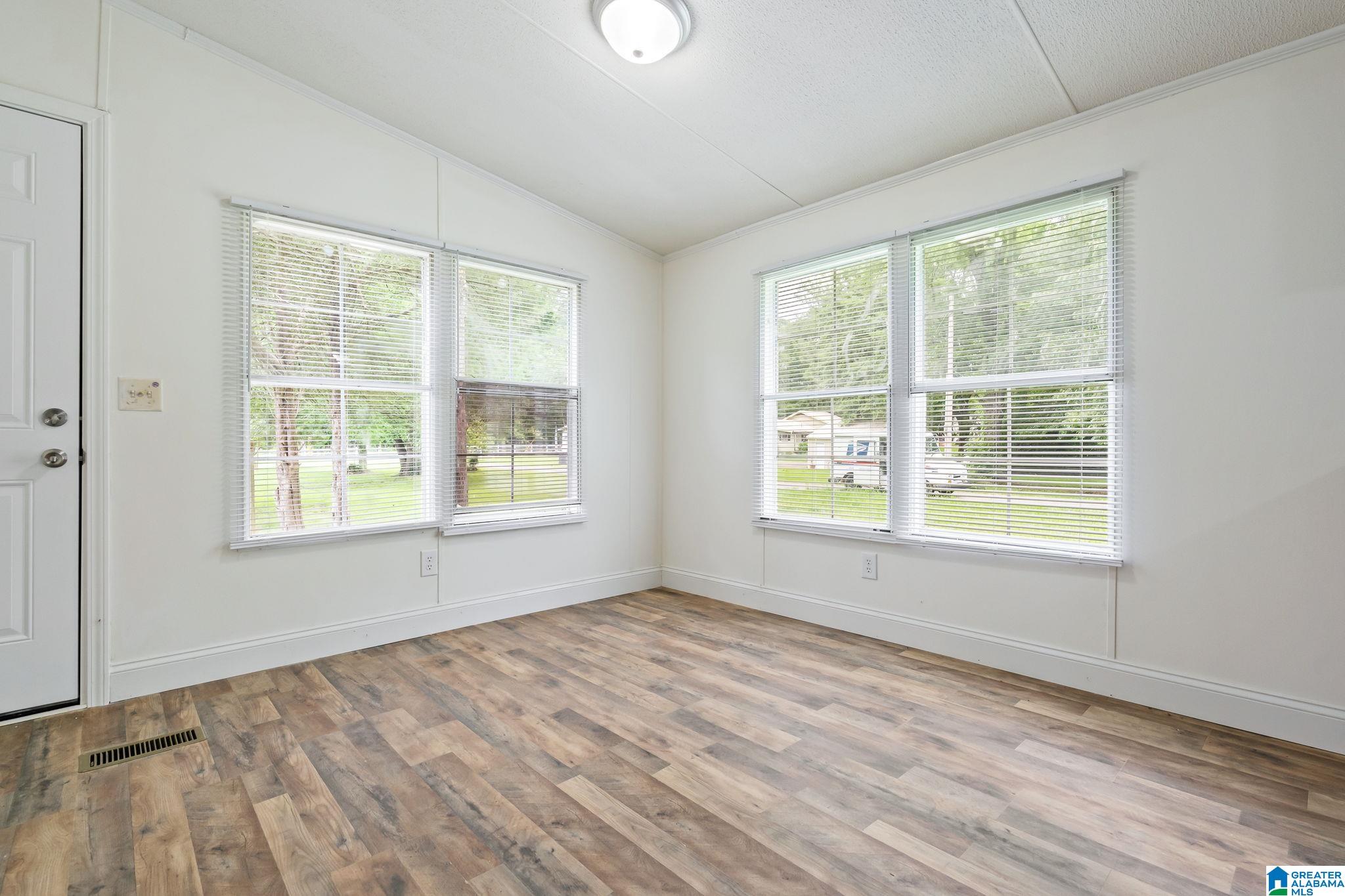 3024 Tommy Road Southeast Bessemer, AL 35022 - Photo 11 of 26
