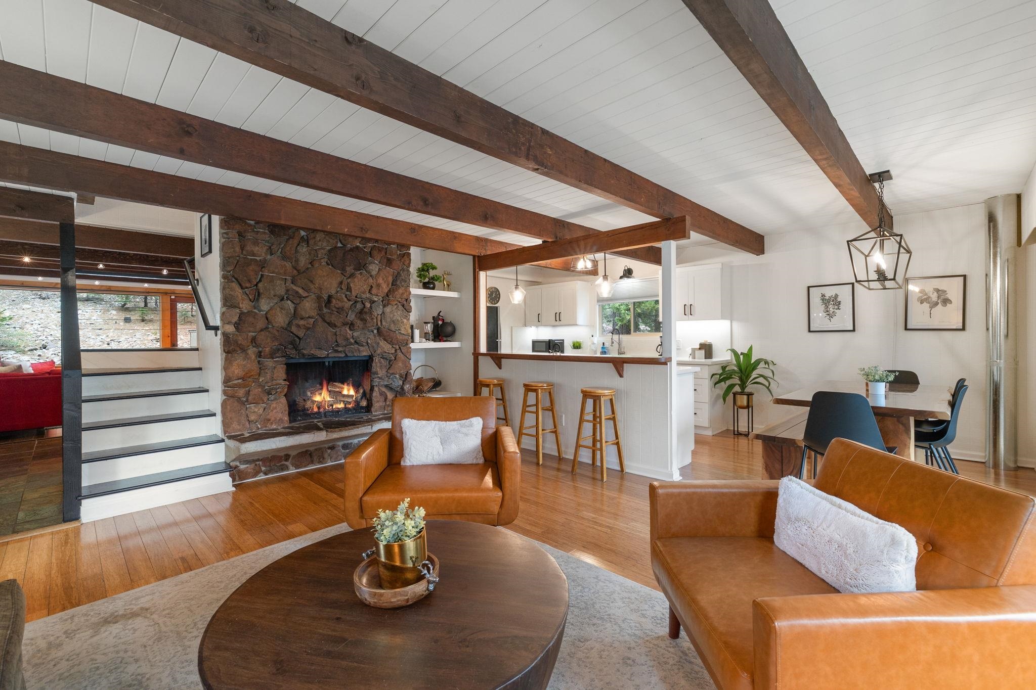 576 Granite Road Carnelian Bay, CA 96140 - Photo 11 of 28 Living Room