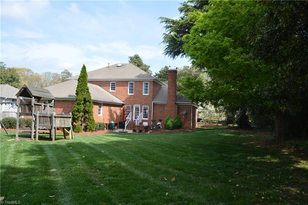 1506 Rankin Road Greensboro, NC 27405 - Photo 3 of 19 Gallery Image 3