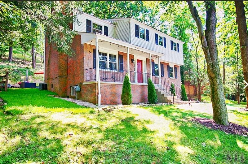 1724 Fox Chapel Road Pittsburgh, PA 15238 - Photo 1 of 25 Gallery Image 1
