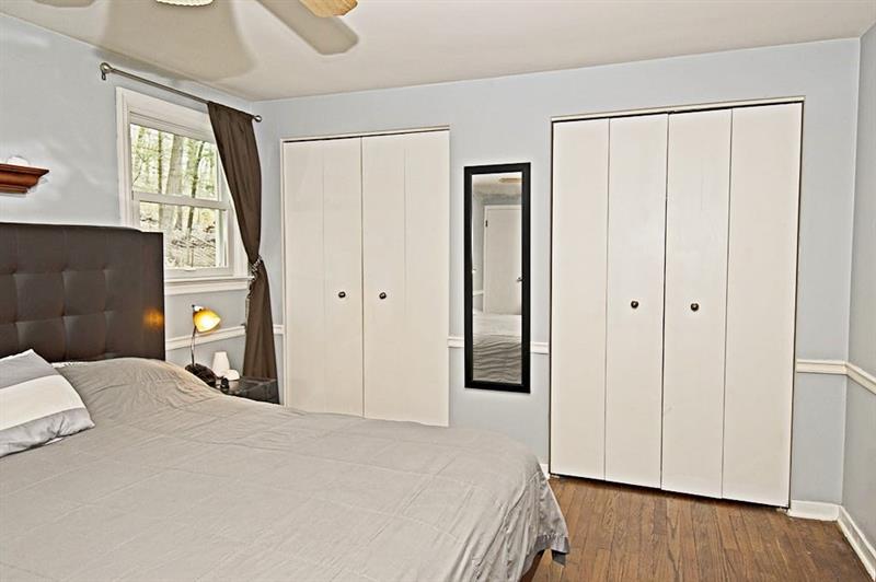 1724 Fox Chapel Road Pittsburgh, PA 15238 - Photo 13 of 25 Gallery Image 13