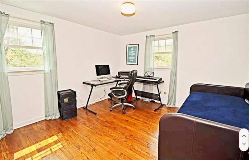1724 Fox Chapel Road Pittsburgh, PA 15238 - Photo 18 of 25 Gallery Image 18