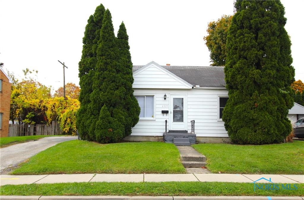 4325 Packard Road Toledo, OH 43612 - Photo 1 of 20 Gallery Image 1