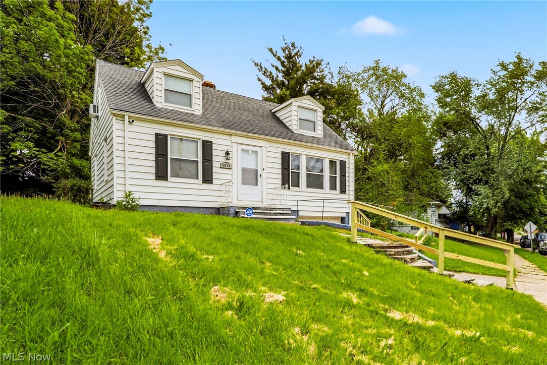 3579 Lloyd Road Cleveland, OH 44111 - Photo 31 of 37
