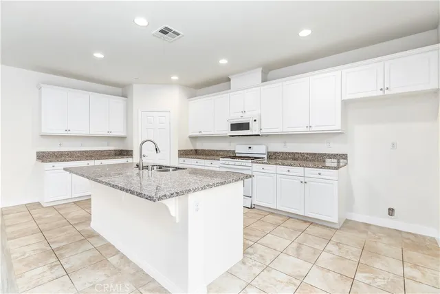 $826,000 | 13044 Bramble Street, Eastvale, CA 92880