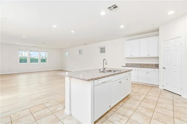 $826,000 | 13044 Bramble Street, Eastvale, CA 92880