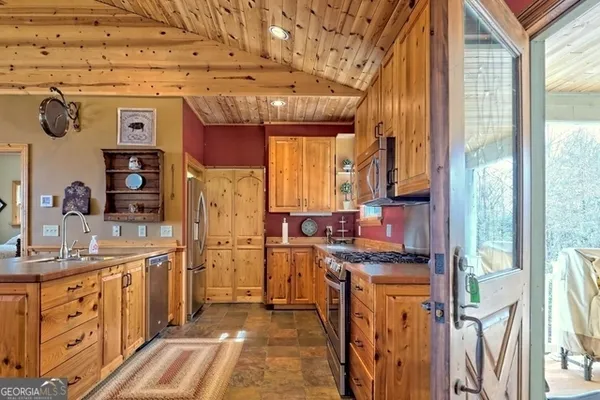 $599,000 | 786 Hope Haven Lane, Rabun Gap, GA 30568