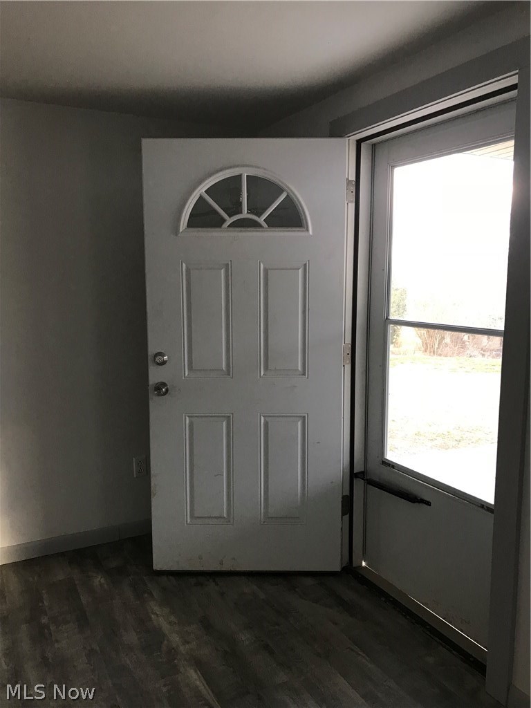 1638 Genteel Ridge Road Wellsburg, WV 26070 - Photo 5 of 35
