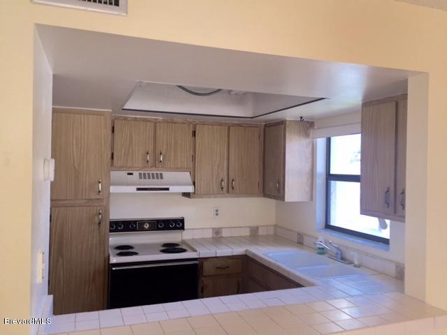 590 North Wickham Road, Unit 20 Melbourne, FL 32935 - Photo 3 of 14 image6