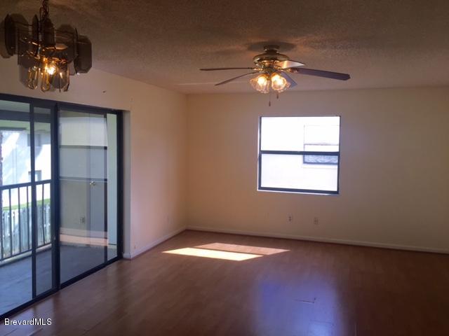 590 North Wickham Road, Unit 20 Melbourne, FL 32935 - Photo 4 of 14 image4