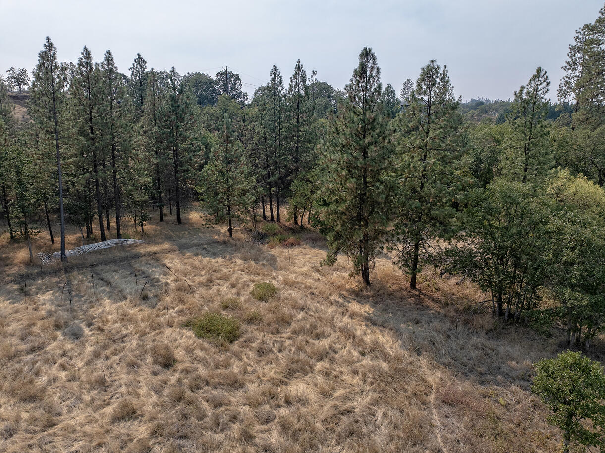 750 Ayres Road Eagle Point, OR 97524 - Photo 25 of 31 DJI_20240908143813_0058_D copy