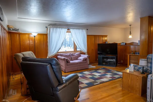 $148,800 | 1677 Cree Drive, Arkdale, WI 54613