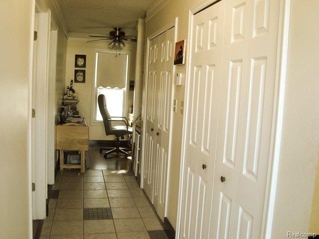 25891 Inkster Road Flat Rock, MI 48134 - Photo 11 of 24 2 lighted dbl closets in hall!