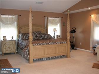 329 Kennerly Road Springfield, PA 19064 - Photo 6 of 12