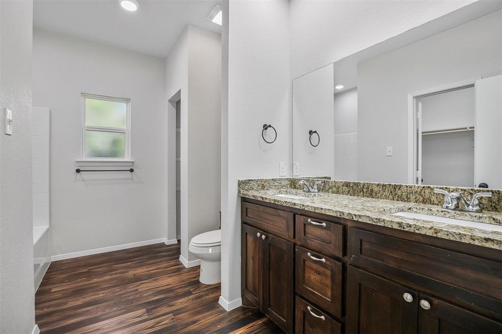 820 Rose Street, Unit B Denton, TX 76209 - Photo 9 of 13