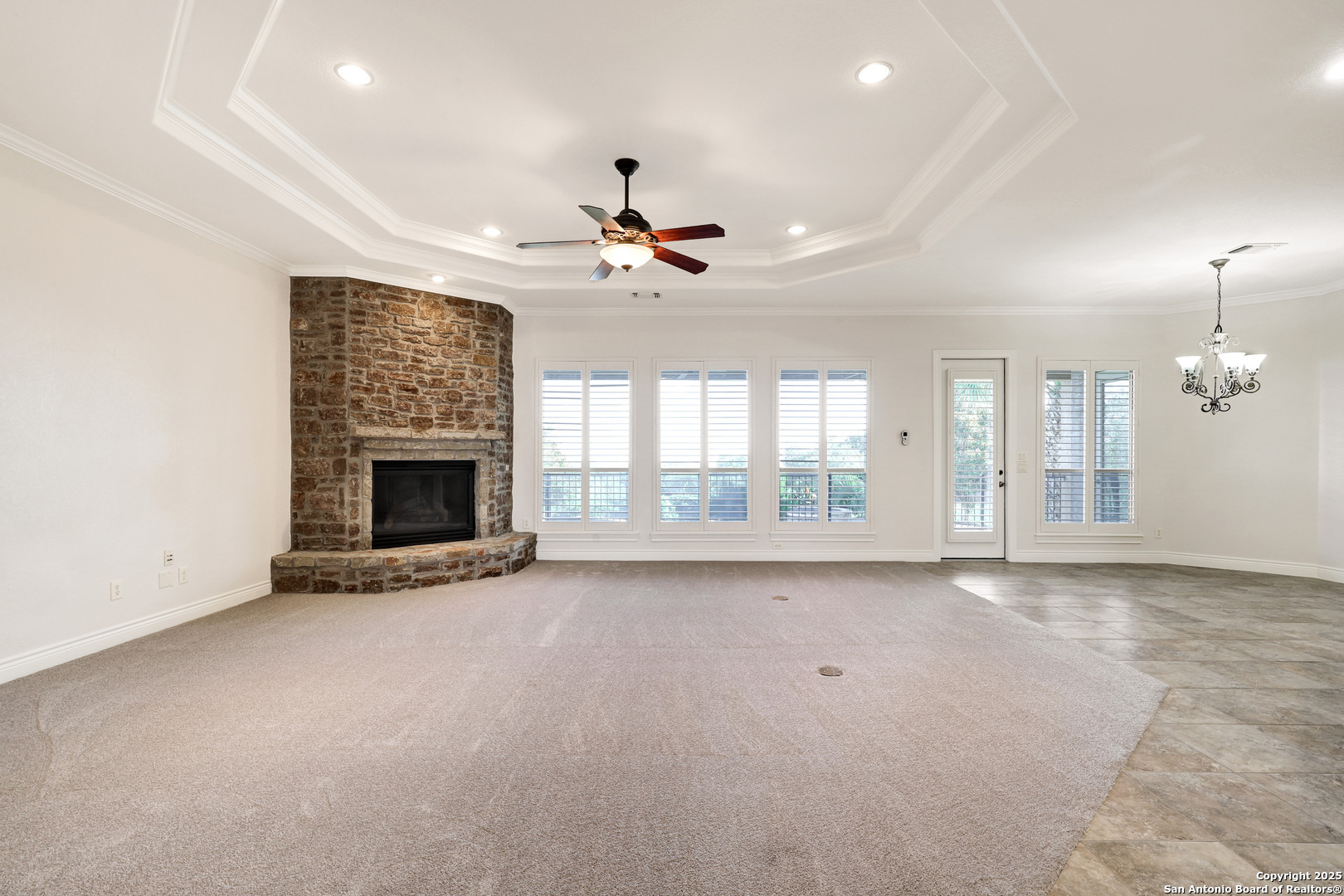 438 Pueblo Pintado Helotes, TX 78023 - Photo 8 of 42