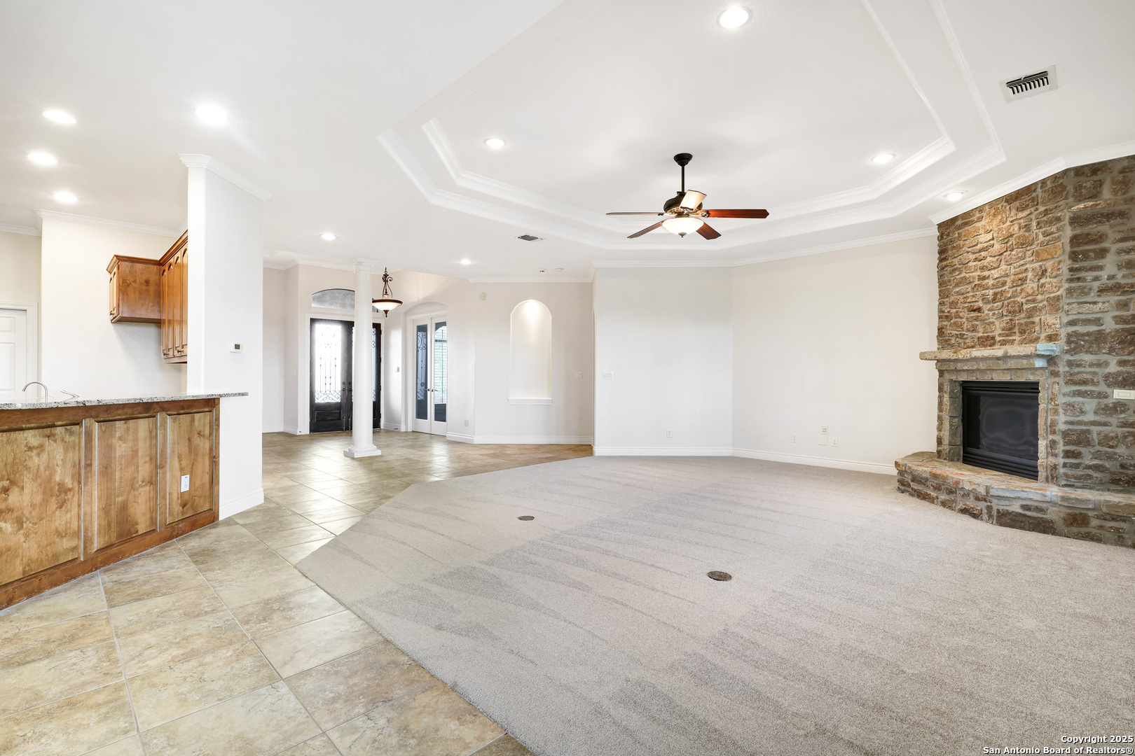 438 Pueblo Pintado Helotes, TX 78023 - Photo 10 of 42