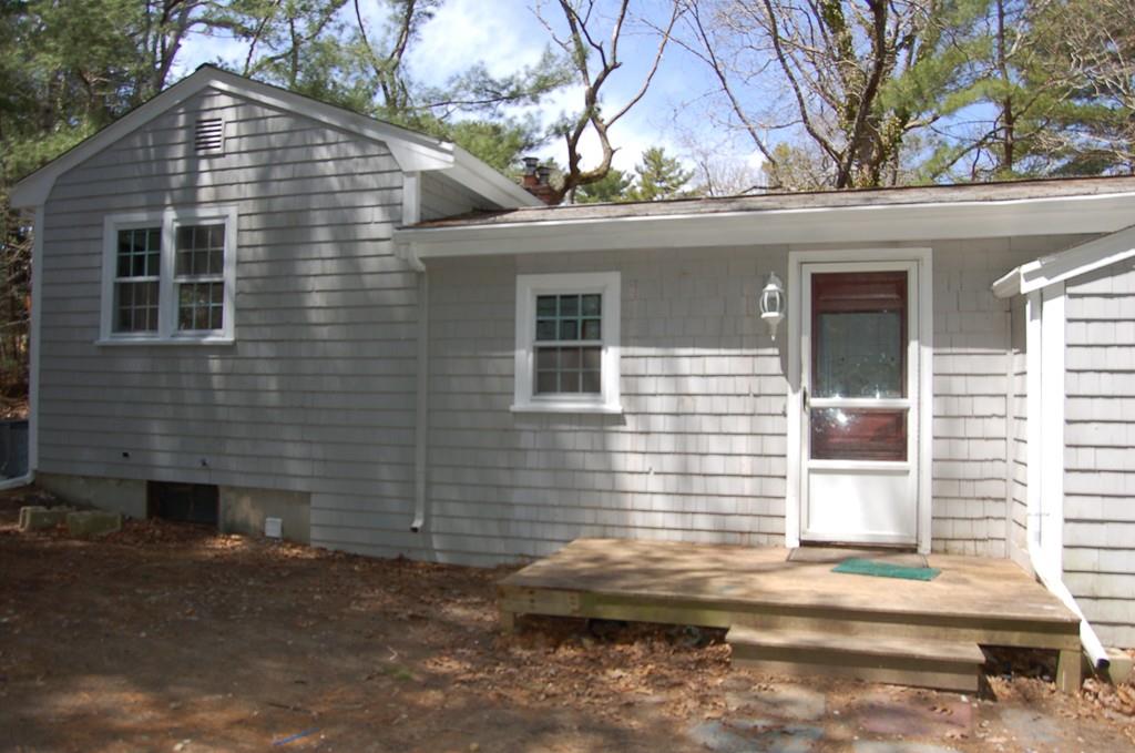 96 Mayflower Ridge Drive Wareham, MA 02571 - Photo 8 of 26