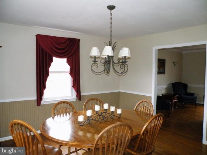 21 McCarty Road Fredericksburg, VA 22405 - Photo 9 of 12 Dining Area