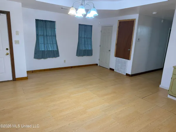$150,000 | 29 Willie Lindsey Drive, Collins, MS 39428