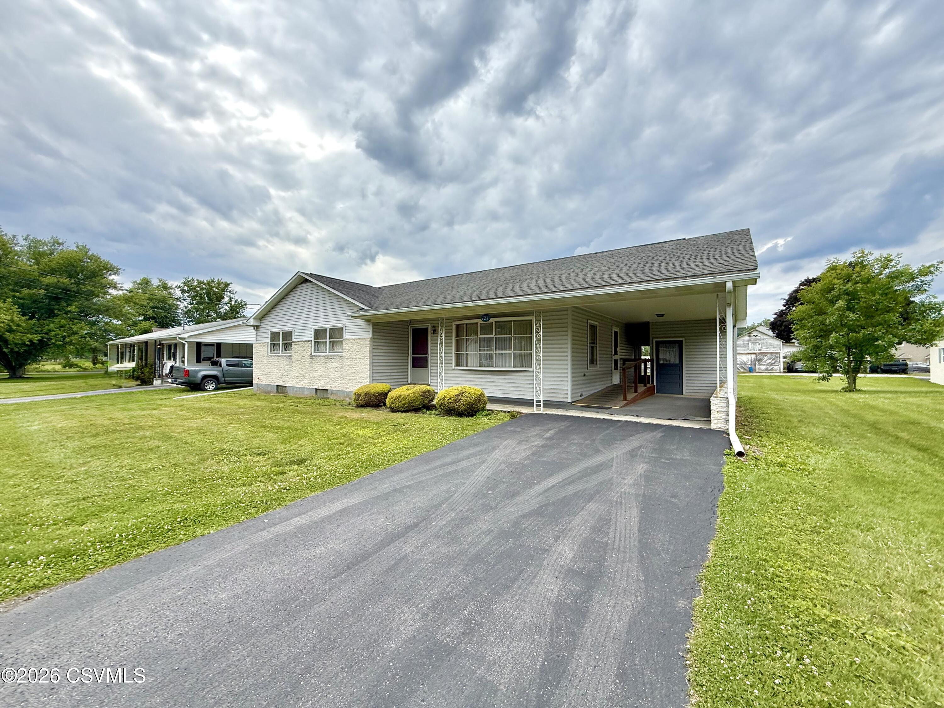 124 Vine Street Kreamer, PA 17842 - Photo 2 of 26