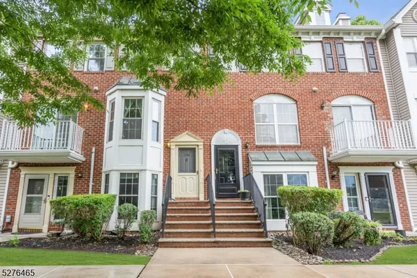 $420,000 | 709 Dunn Circle, Bridgewater, NJ 08807
