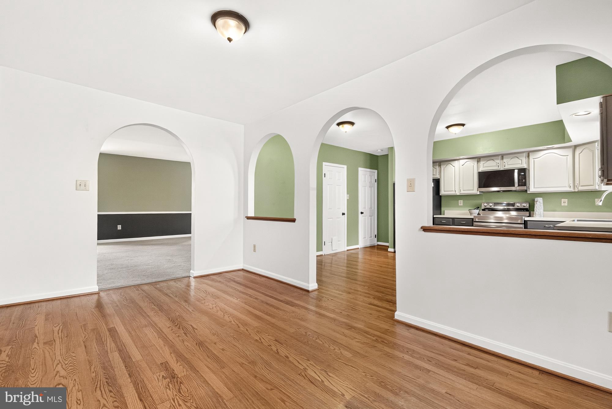 18854 Sandy Hook Road Knoxville, MD 21758 - Photo 11 of 59 Formal Dining room