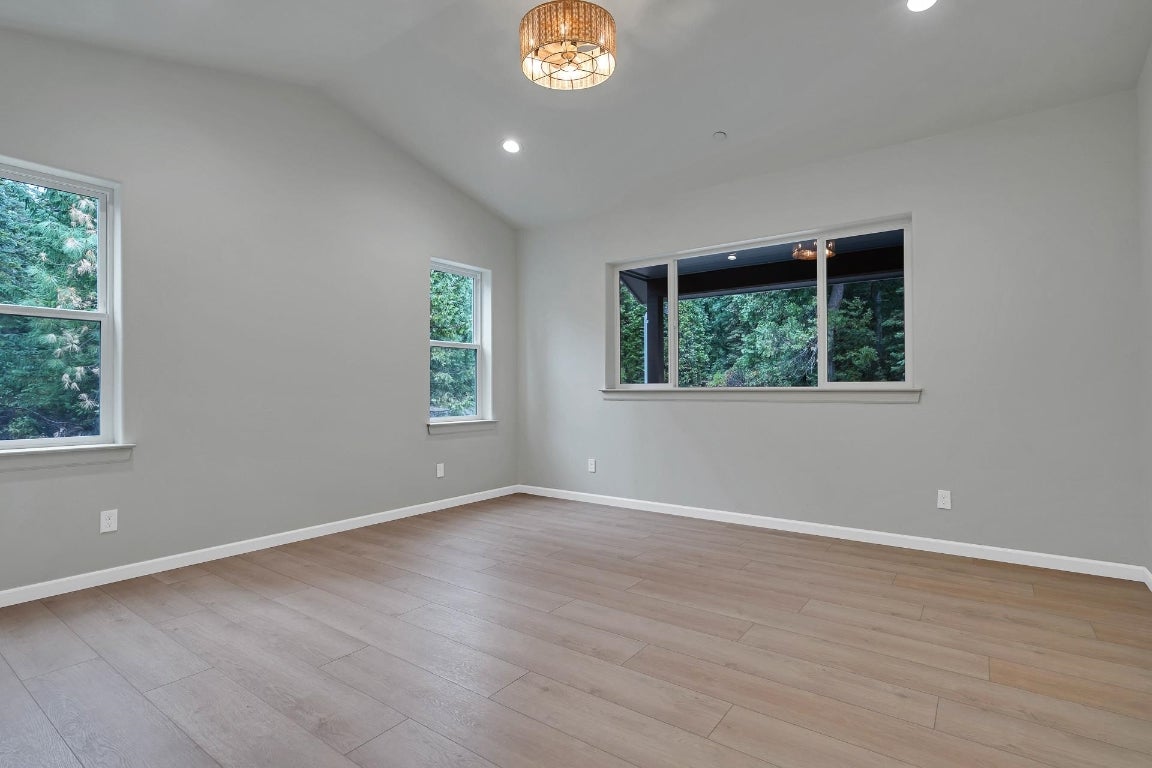 457 Skyview Road Mount Shasta, CA 96067 - Photo 25 of 44 Gallery Image 25
