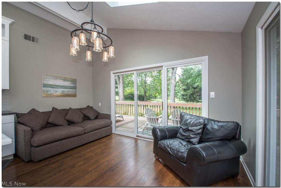 4360 Lander Road Chagrin Falls, OH 44022 - Photo 4 of 35 Gallery Image 4